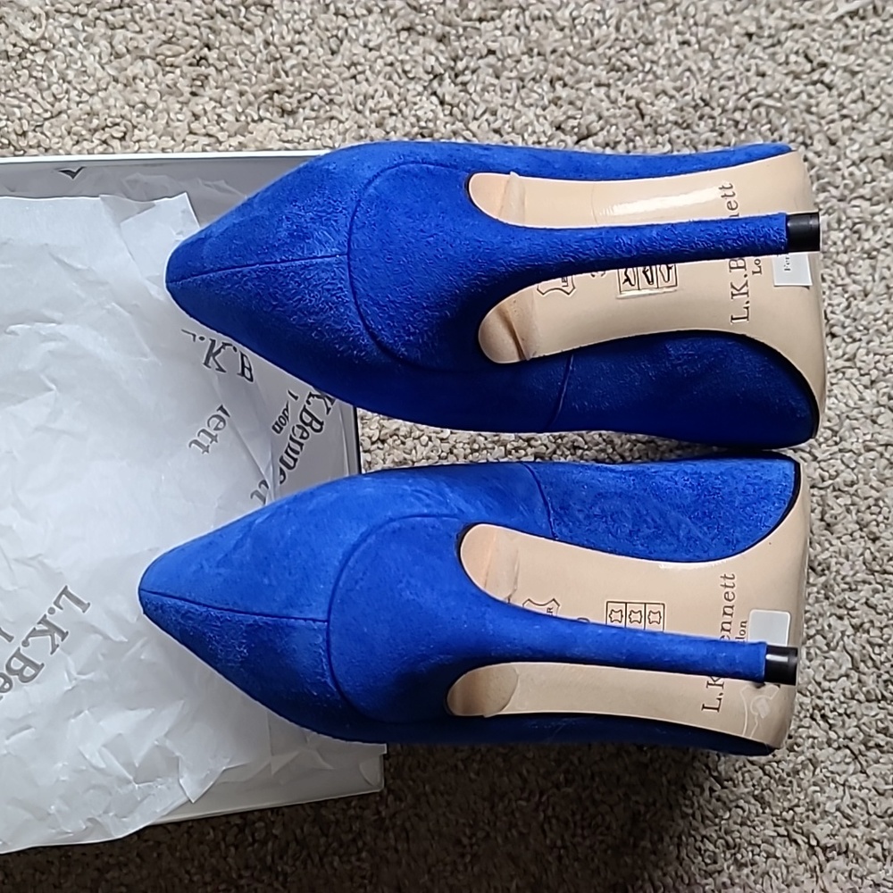 🌟Host Pick🌟 L.K. Bennett Fern Blue Suede Court Heels - Picture 7 of 14